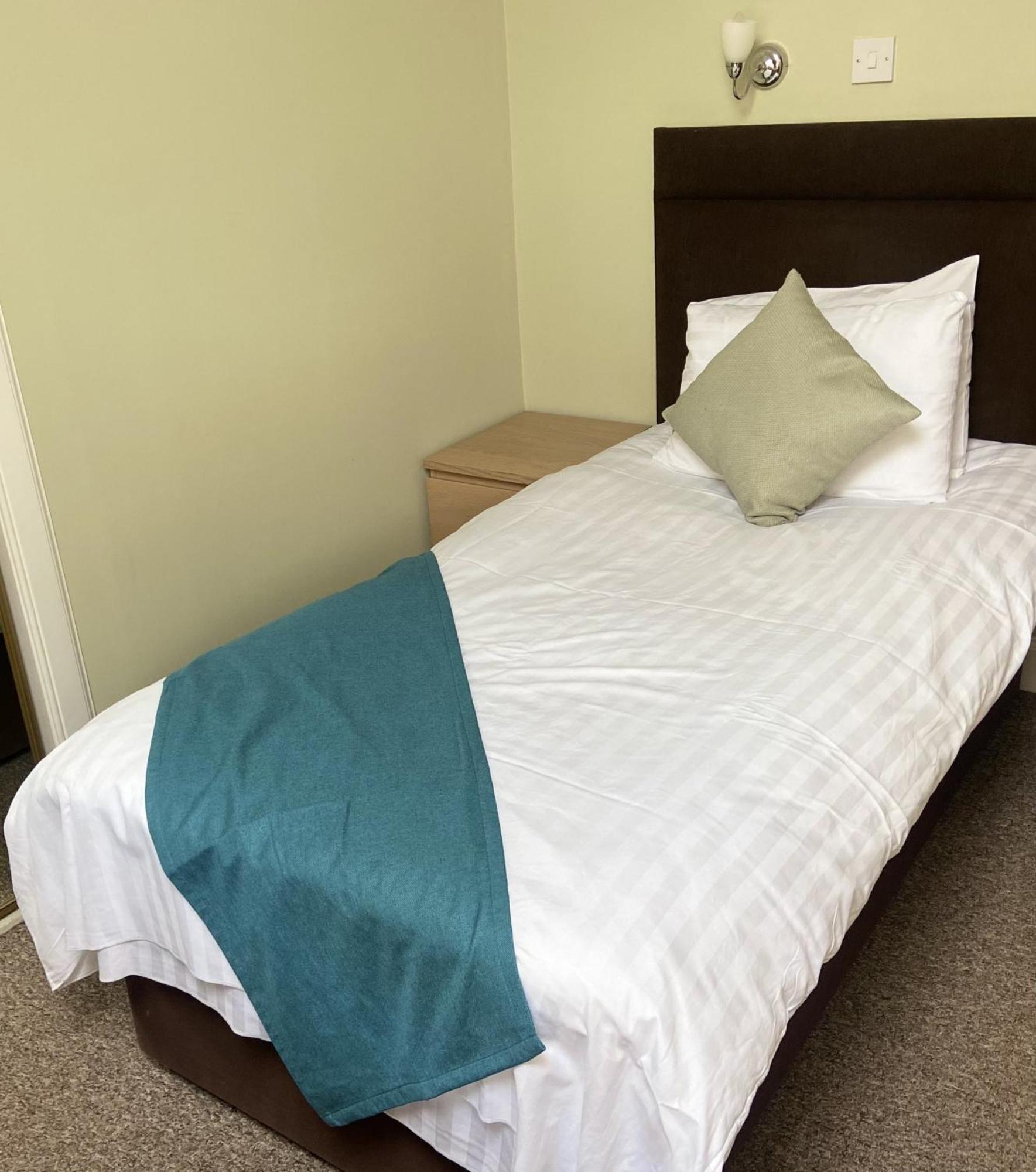 The Strathearn Hotel Dysart Экстерьер фото