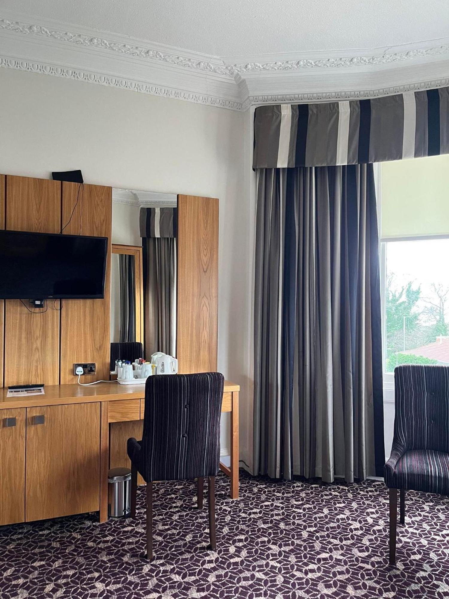 The Strathearn Hotel Dysart Экстерьер фото